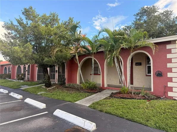 6380 Bonnie Bay Cir N, Pinellas Park, FL 33781