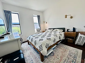 Rented by Zjama Realty Corp