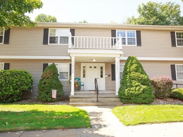 665 Center St Unit 311, Ludlow, MA 01056