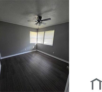 2nd image of 1200 NE 46th St
