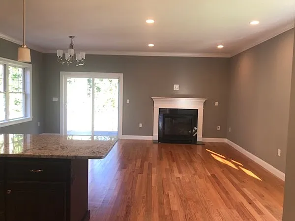 281 Cottage St — Photo 16