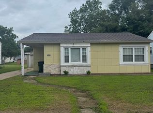 2423 Avenue G, Fort Madison, IA 52627