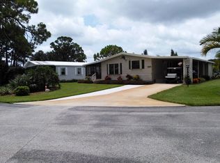 3205 E Derry Dr, Sebastian, FL 32958