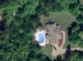 78 Woodland Dr, Cataula, GA 31804