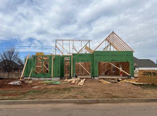 10109 SW 27th St, Yukon, OK 73099