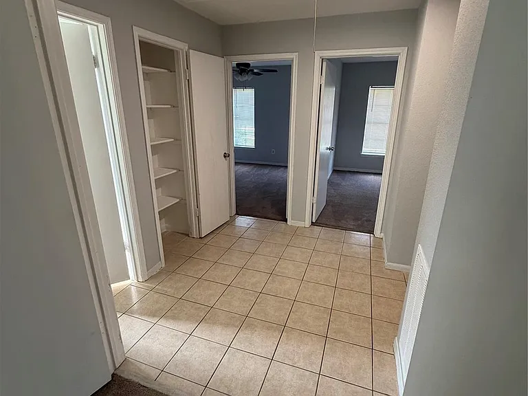 15722 Echo Canyon Dr — Photo 29