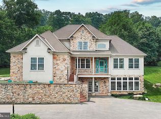 4140 Marietta Ave, Mount Joy, PA 17552