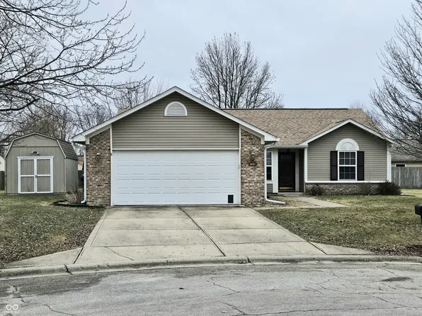 847 E Skaggs Ct, Greensburg, IN 47240