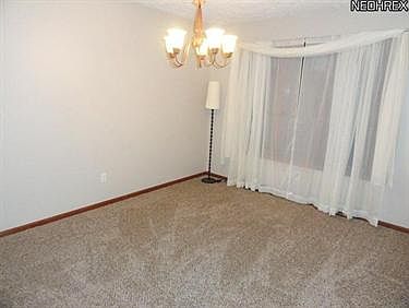 4th image of 6826 Cherry Blossom Dr