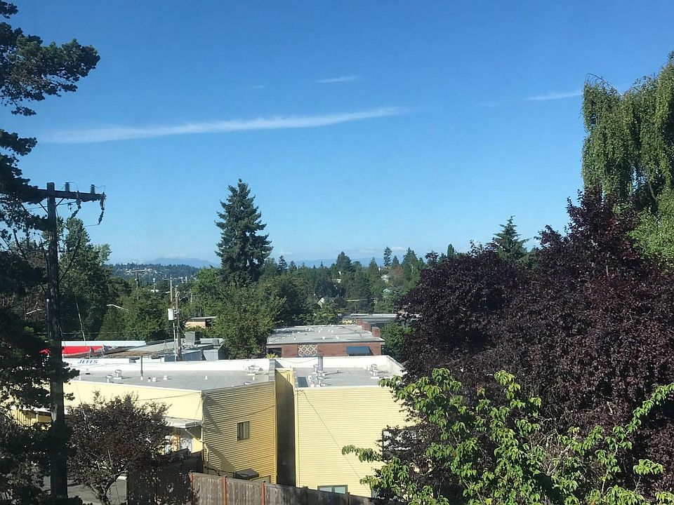 1st image of 5225 50th Ave NE