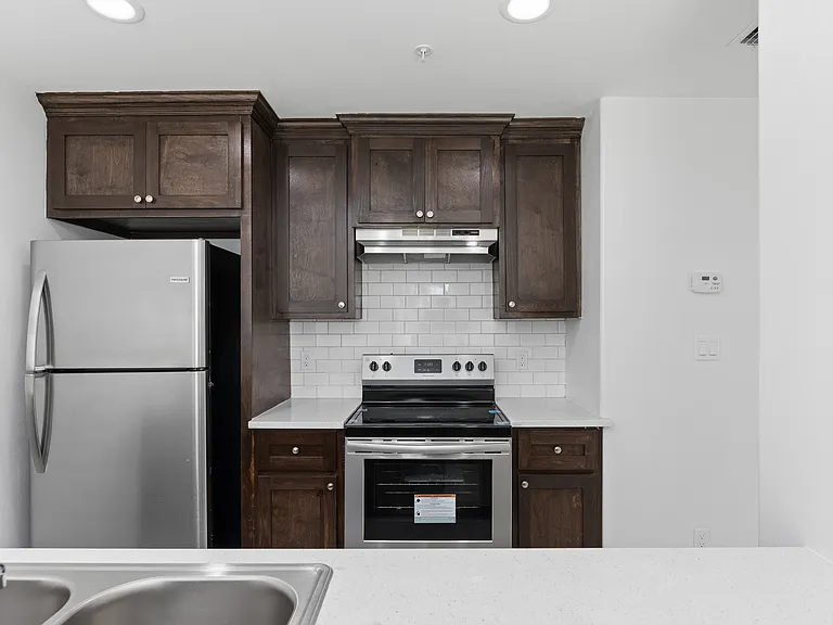 Amarville Apartments and Townhomes — Photo 48