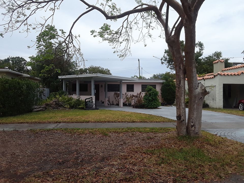 1st image of 625 De Leon Dr