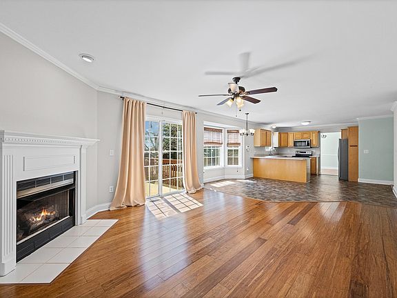 3rd image of 4 Fieldhaven Ct