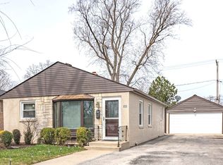 515 Grove Ave, Bensenville, IL 60106
