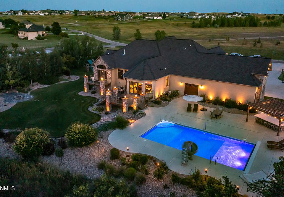 4000 Ridge Way, Bismarck, ND 58503 Zillow