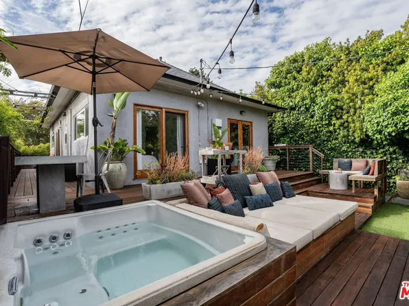 416 Brooks Ave, Venice, CA 90291