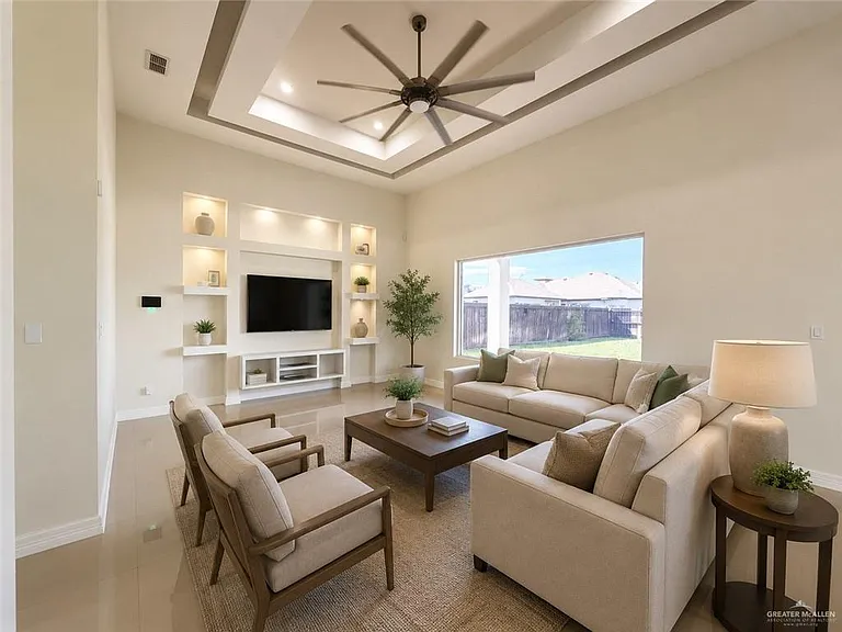 1100 W Fig Ave — Photo 13