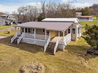126 Happy Mountain Rd, Gainesboro, TN 38562