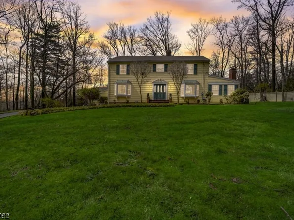 38 Wildwood Ave, West Orange Twp., NJ 07052