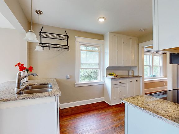 5th image of 6845 Nieman Rd