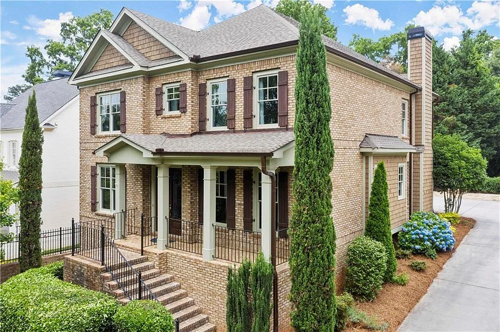 4 bed, 4.5 bath, 3855 sqft, $8,600 — Photo 1