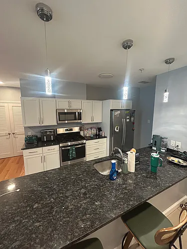 4 Mayflower Ave Photo 1
