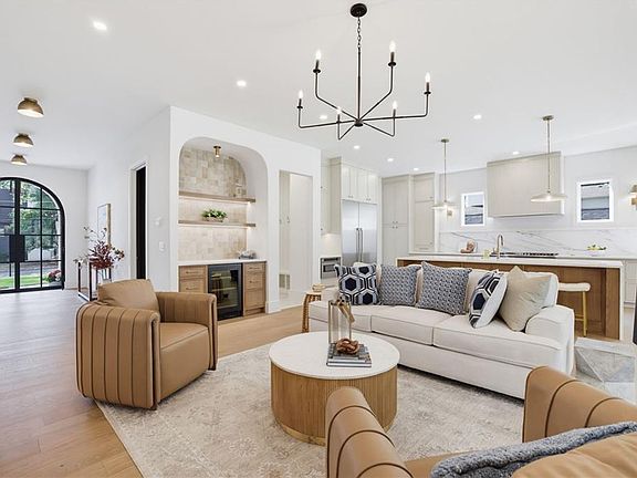 3rd image of 1228 Kingsley Cir