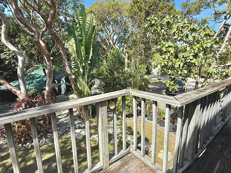 111 N Bay Harbor Dr — Photo 50