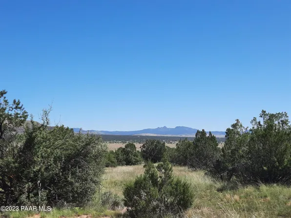 1244A Shadow Mountain Pkwy, Seligman, AZ 86337