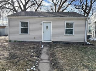 235 Schuyler Ave, Fremont, NE 68025