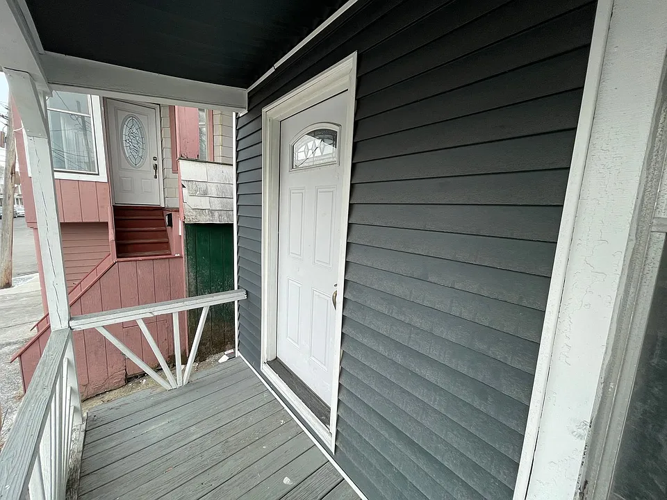 261 Division St