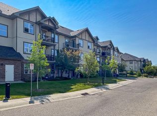 25 W Prestwick Dr SE #211, Calgary, AB T2Z4Z1