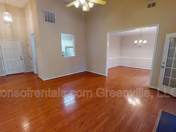 3rd image of 920 Ansley Ct