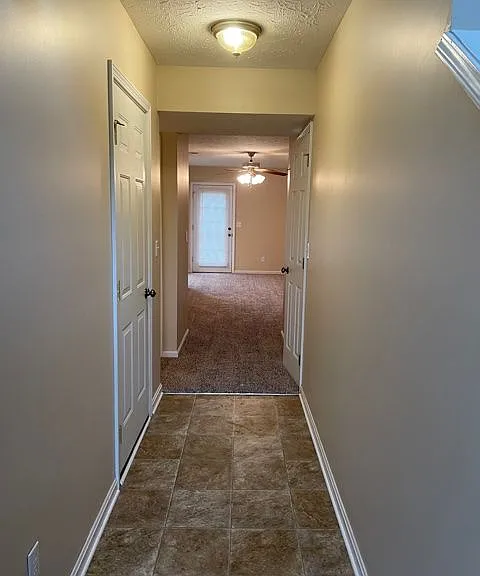 122 Darby Woods Ct — Photo 2