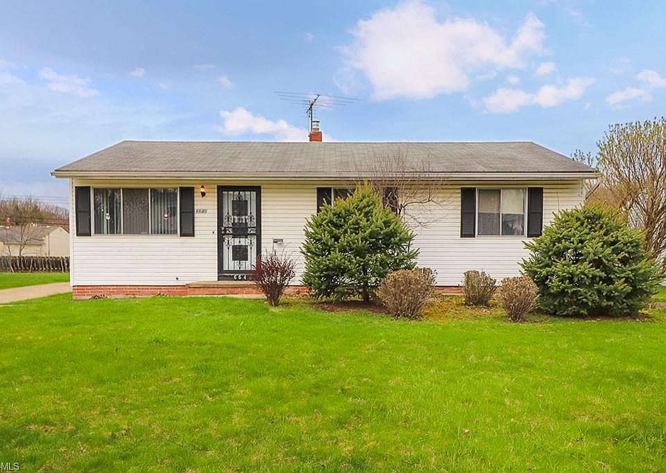 1st image of 6640 Tamarind Dr