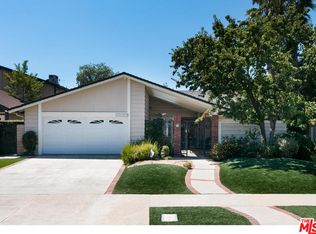 22024 Gledhill St, Chatsworth, CA 91311