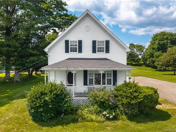 29 South St, Saint George, NB E5C 3P6