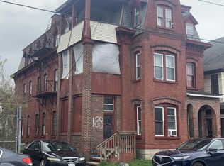 188 Division St, Amsterdam, NY 12010