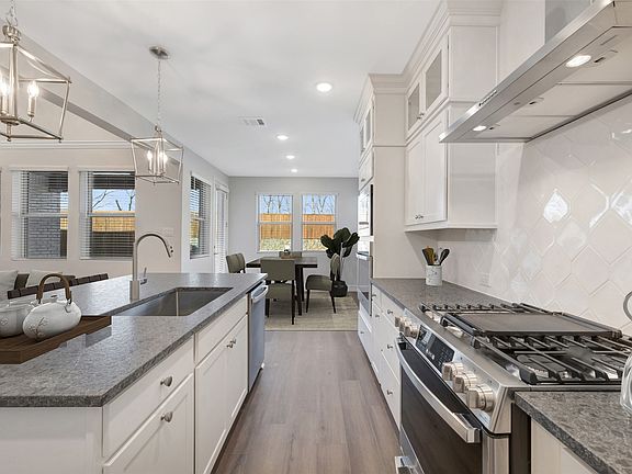 4th image of 405 Heritage Ranch Trl