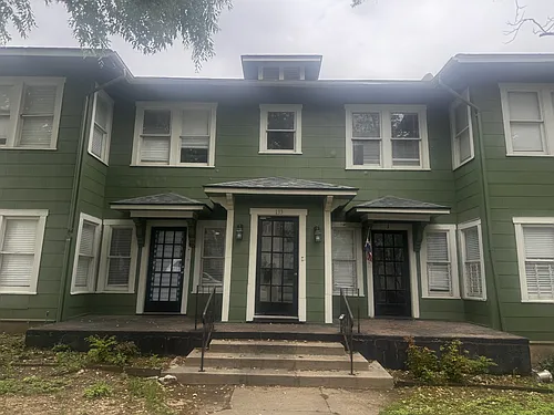 133 E Woodlawn Ave #3 Photo 1