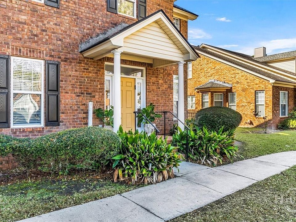 1st image of 6 Roundtree Circle