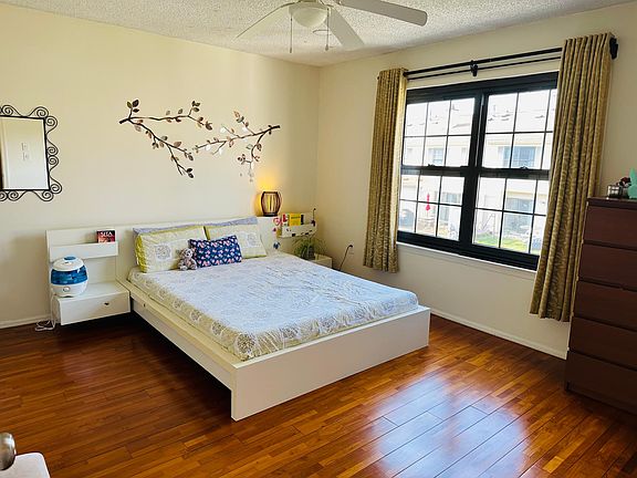 Bedroom with an en-suite bathroom