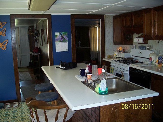 2nd image of 340 Elmira St