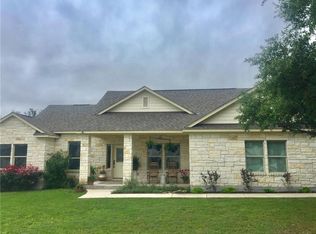 206 Campo Colinas Dr, Bertram, TX 78605