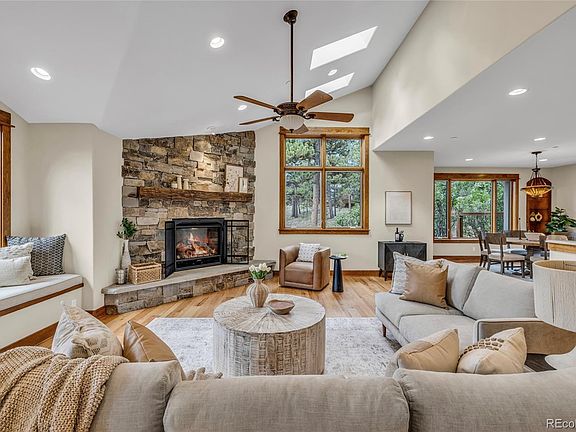 2nd image of 255 Peakview Road