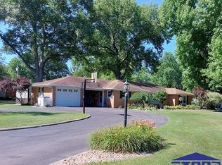 5173 E Wabash Ave, Terre Haute, IN 47803