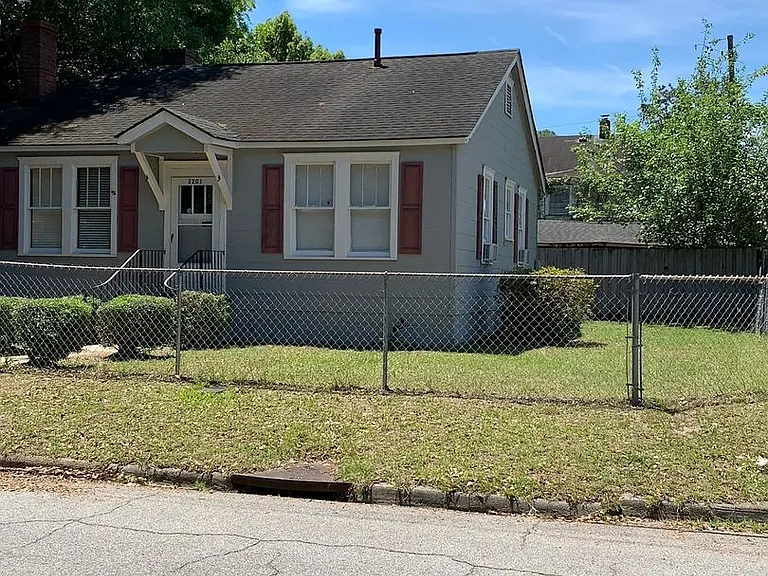 2201 Mississippi Ave — Photo 24