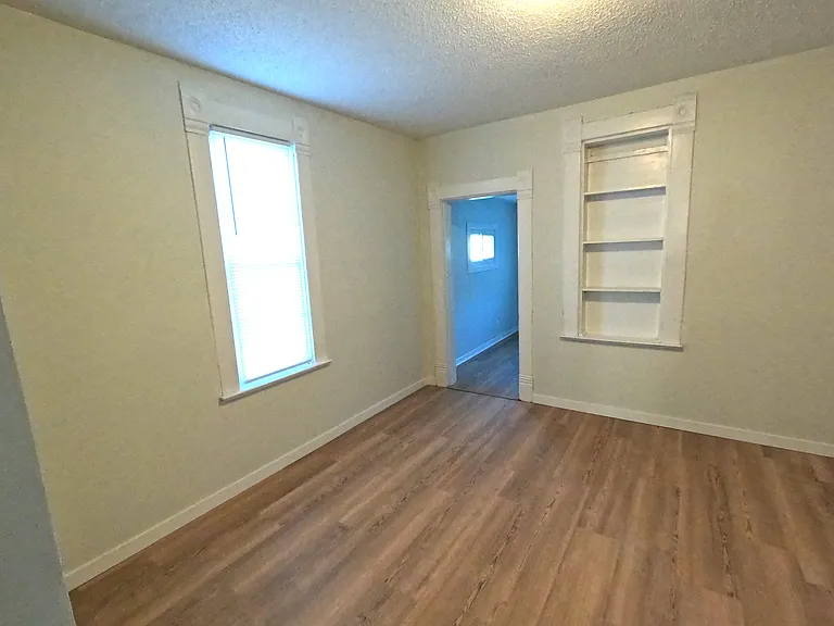 Dining Rm