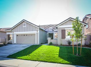9825 Shanelyn Way, Elk Grove, CA 95757