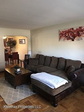 5th image of 3424 Shaw Ave #4451634